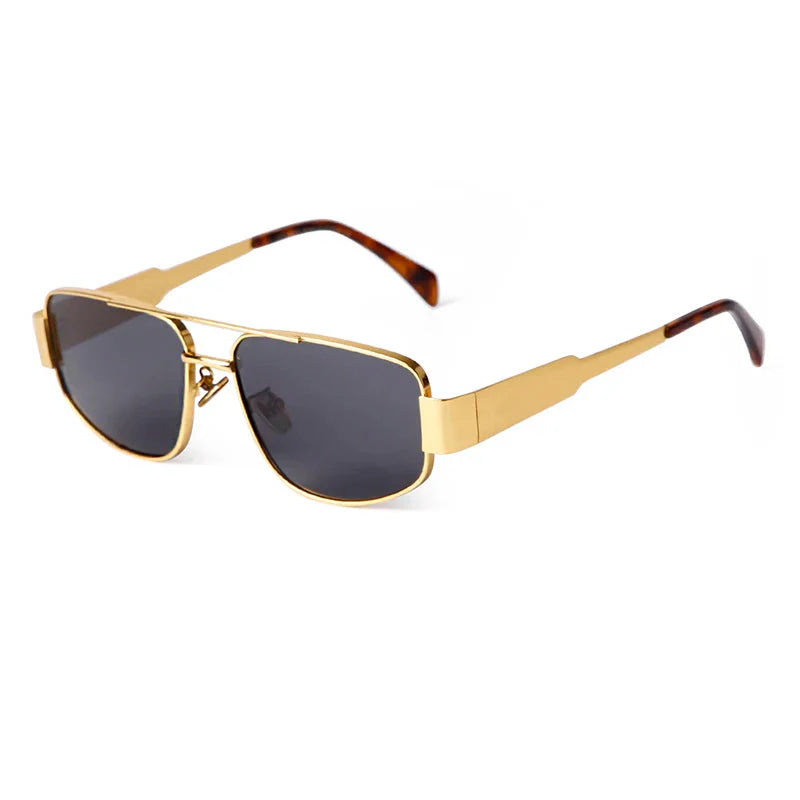 Woman wearing Blumenau luxury wood sunglasses with UV400 gradient lenses on dark premium background